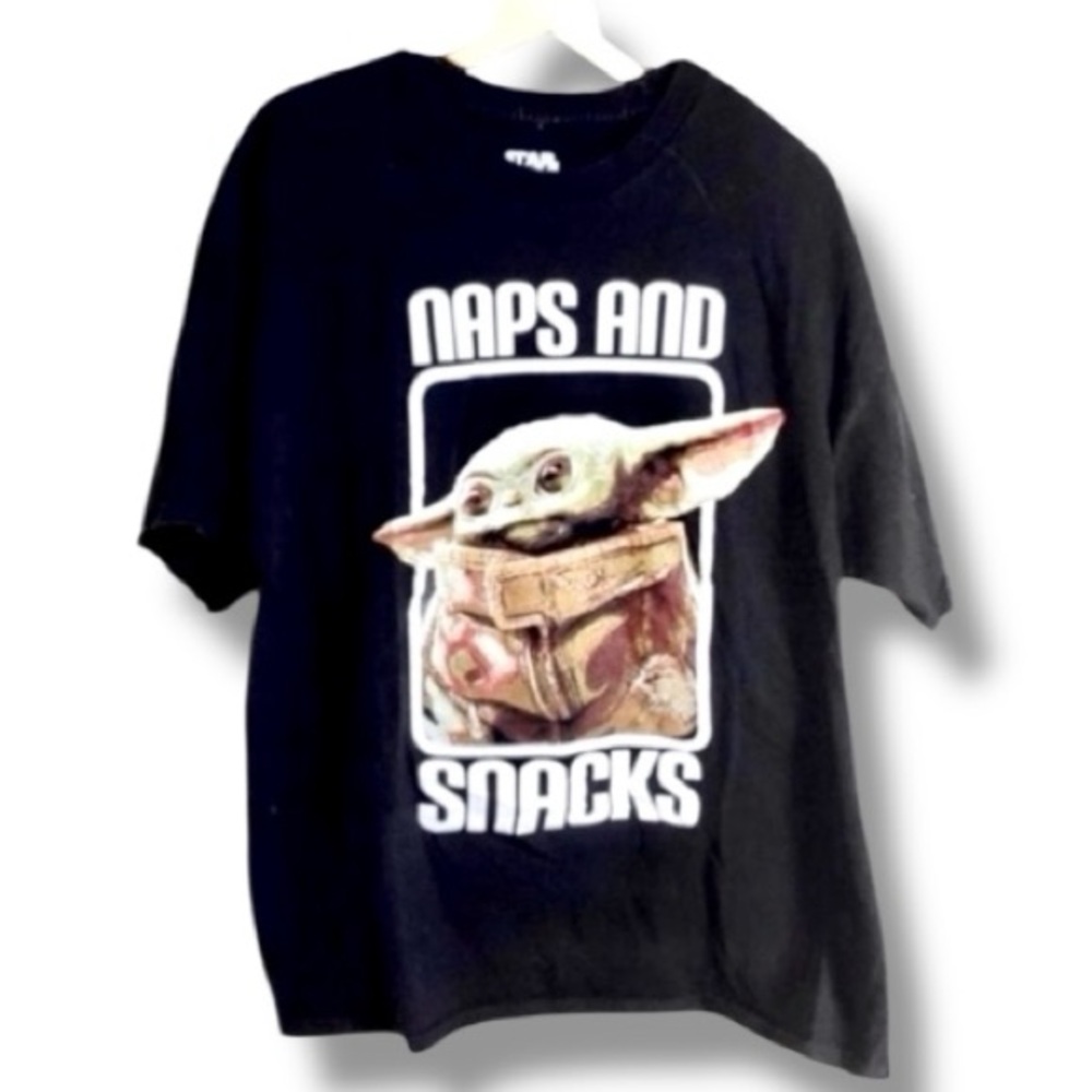 Star Wars Mandalorian Baby Yoda T-Shirt Naps and Snacks Lettering Graphic Tee L